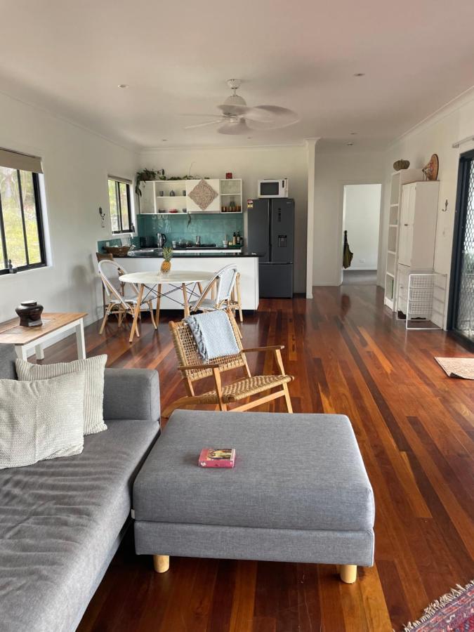 Himalaya Pet Friendly Apartment Agnes Water Exterior photo